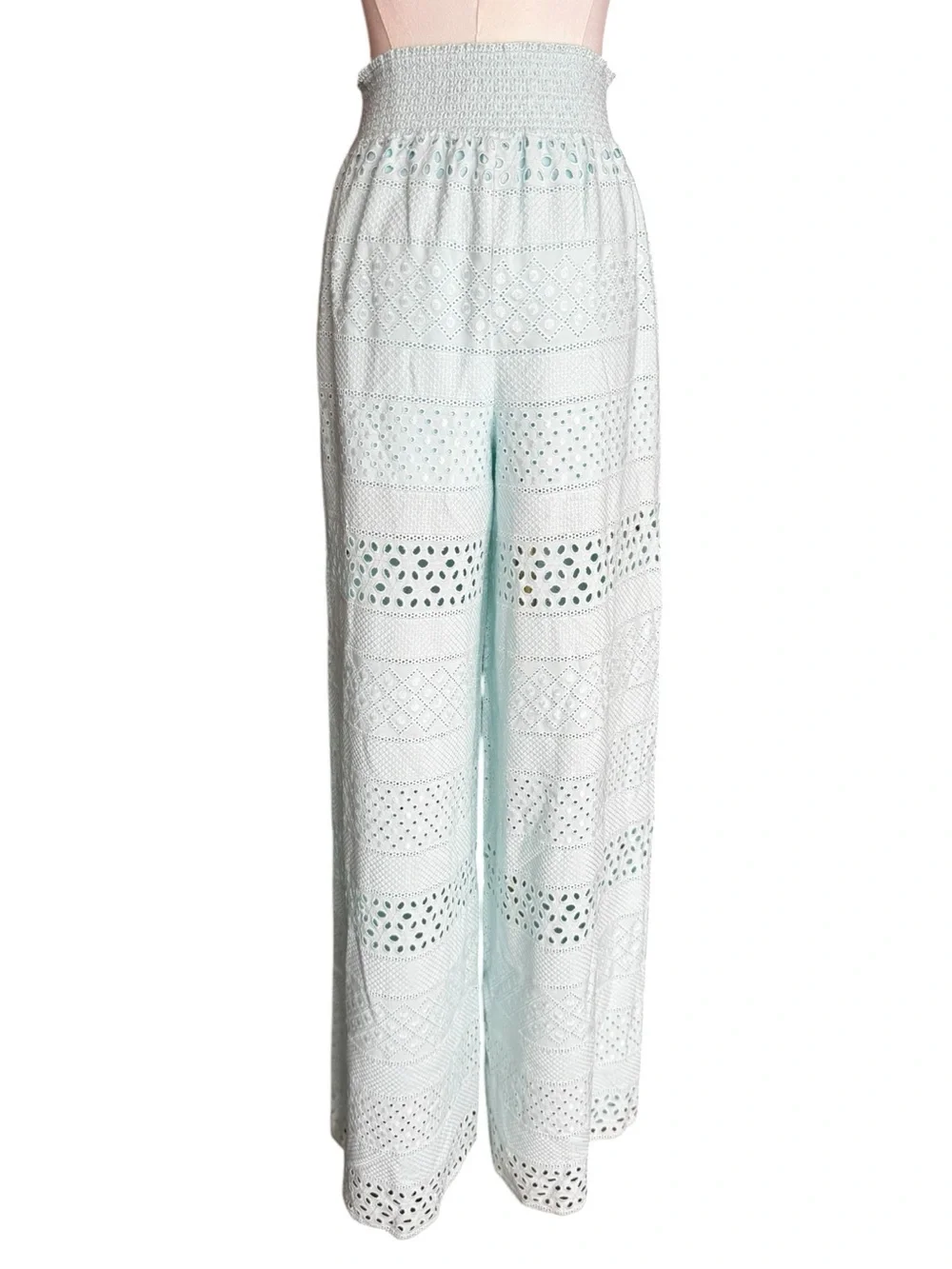 Alice + Olivia Russell High Waisted Eyelet Pant in Powder Blue Small